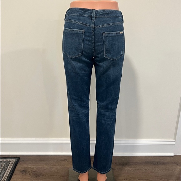 White House Black Market The Girlfriend Distressed Jeans Size 4 - Picture 6 of 12